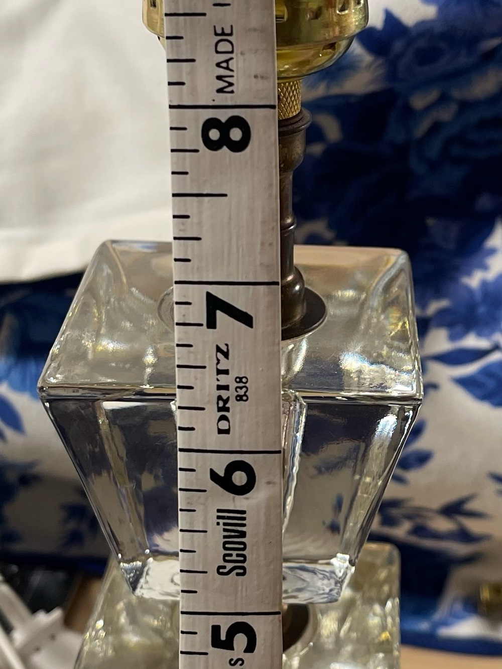 MCM! Vintage! Clear Glass Stacked Geometric Lamp with Brass Accents - Picture 5 of 5